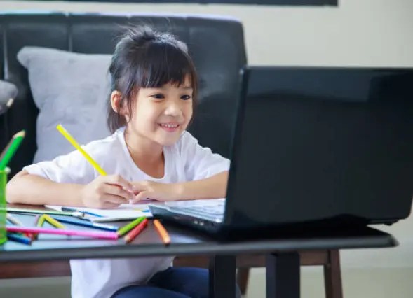 Praktek Public Speaking 